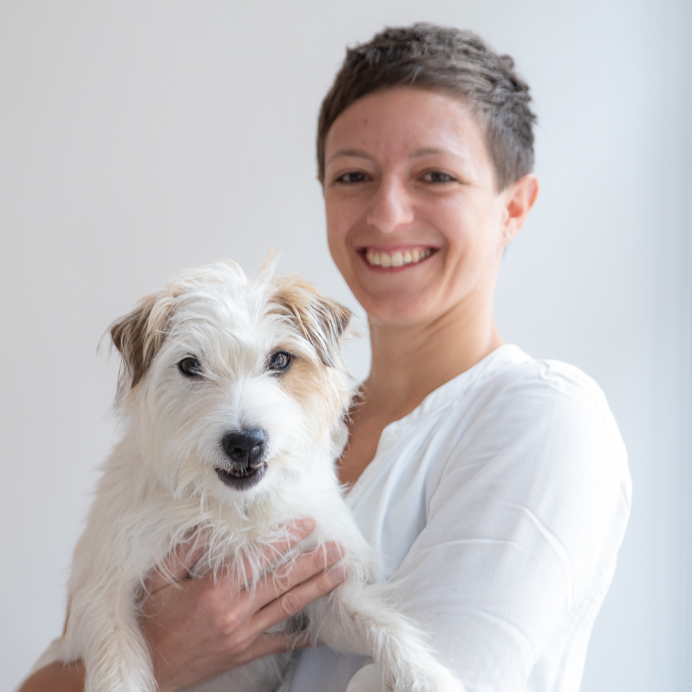 Jana Marschallek mit Hund Maya